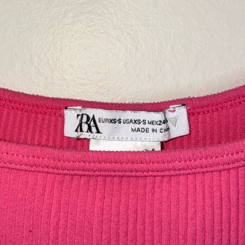 Zara Ribbed Floral Embroidery Seamless Dress - Picture 5 of 6